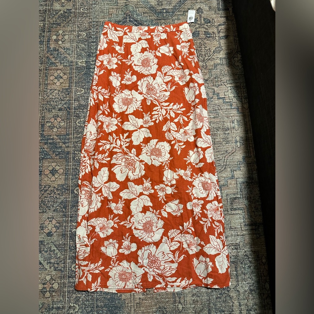 Old Navy | floral linen skirt